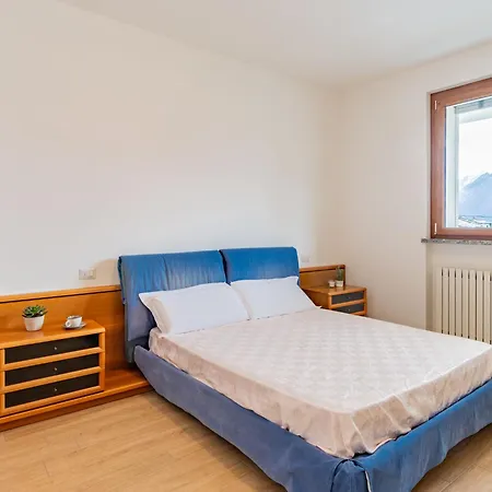 Syria By Interhome Apartman Domaso